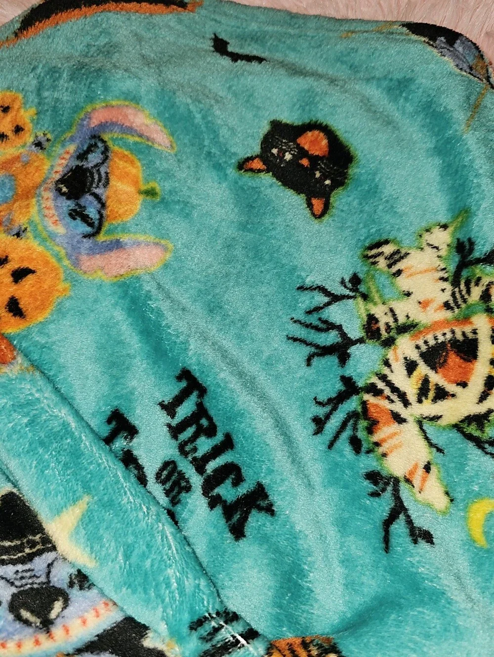 Stitch Halloween Blanket Trick or Treat Boo Throw Haunted Pumpkins Mummy Cats